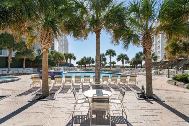 4 Condominium vacation rental located in Destin 1