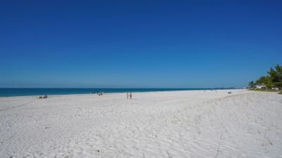 2 Condominium vacation rental located in Anna Maria Island 1