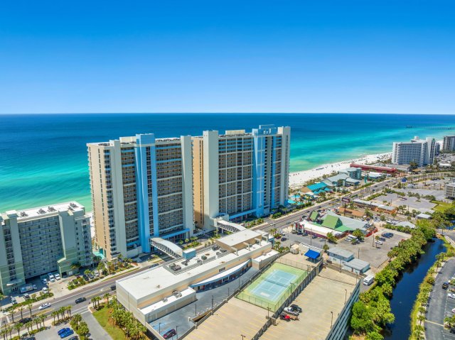 3 Condominium vacation rental located in Panama City Beach 1