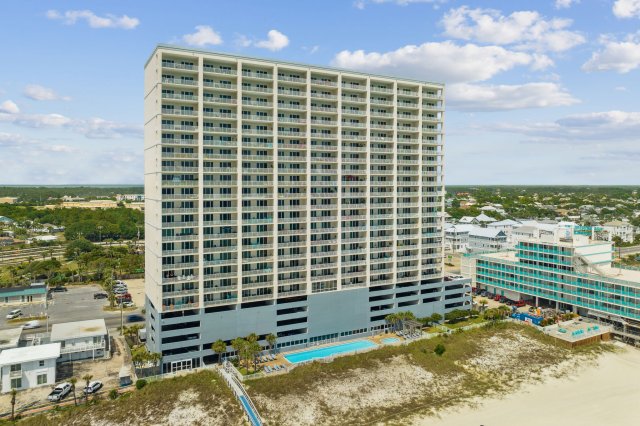 2 Condominium vacation rental located in Panama City Beach 1