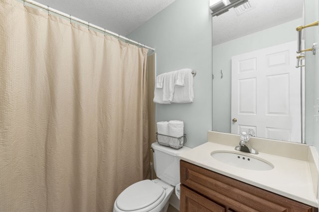 1 Condominium vacation rental located in Panama City Beach 1