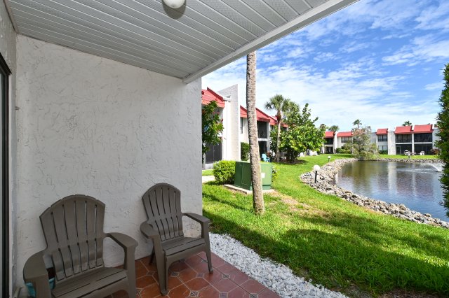 2 Condominium vacation rental located in Anna Maria Island 1