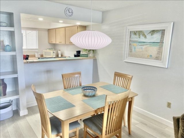 2 Condominium vacation rental located in Anna Maria Island 1