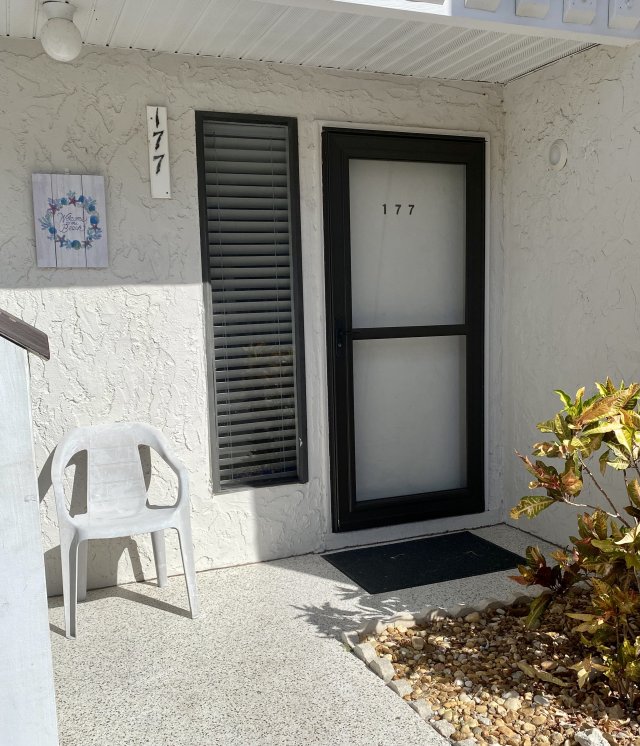 2 Condominium vacation rental located in Anna Maria Island 1