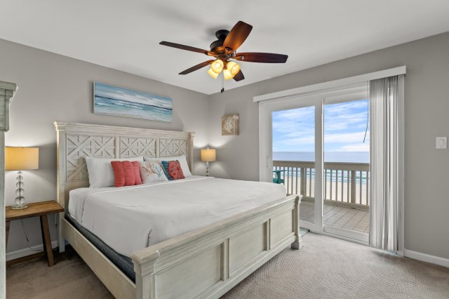 2 Condominium vacation rental located in Panama City Beach 1