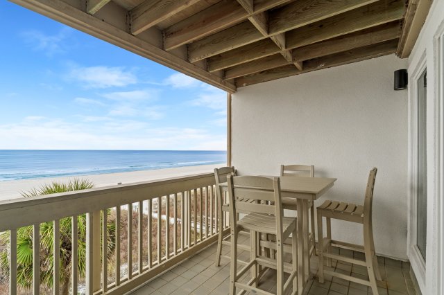 2 Condominium vacation rental located in Panama City Beach 1