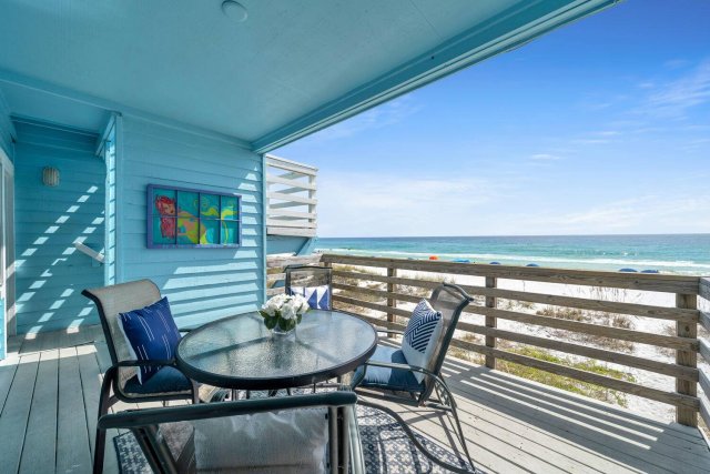 4 House vacation rental located in Destin 1