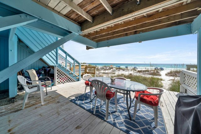 4 House vacation rental located in Destin 1