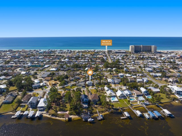 4 House vacation rental located in Panama City Beach 1