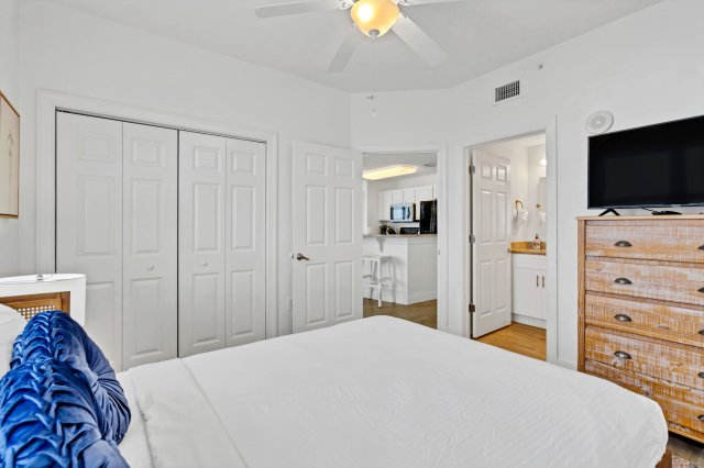 3 Condominium vacation rental located in Panama City Beach 1