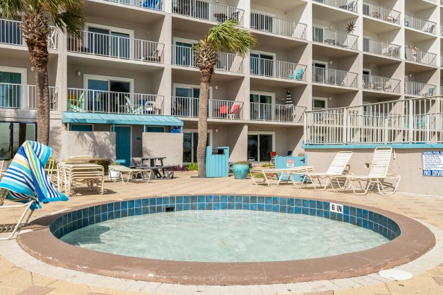 1 Condominium vacation rental located in Panama City Beach 1