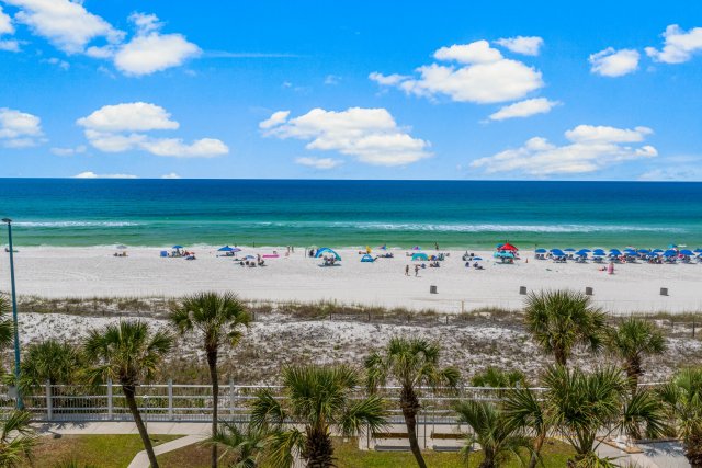 1 Condominium vacation rental located in Panama City Beach 1