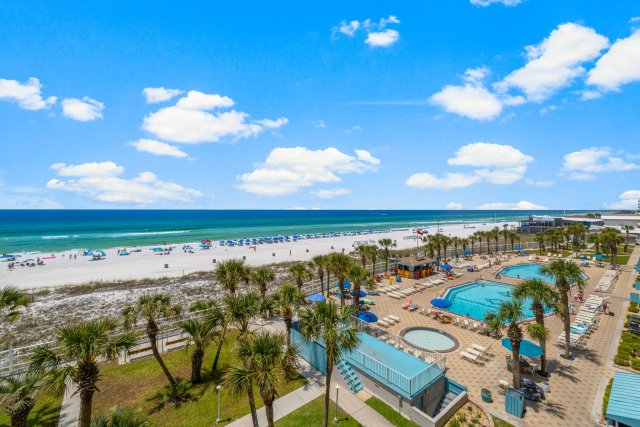 1 Condominium vacation rental located in Panama City Beach 1