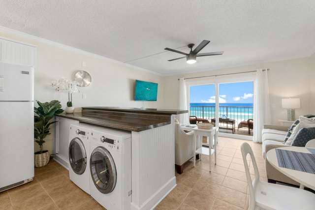 1 Condominium vacation rental located in Panama City Beach 1