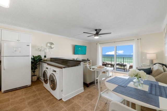 1 Condominium vacation rental located in Panama City Beach 1