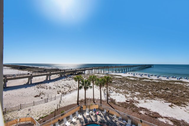 1 Condominium vacation rental located in Navarre 1