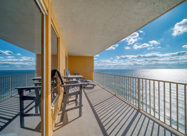 2 Condominium vacation rental located in Panama City Beach 1