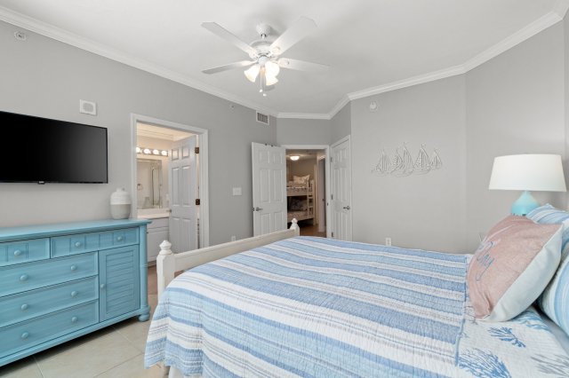 3 Condominium vacation rental located in Panama City Beach 1