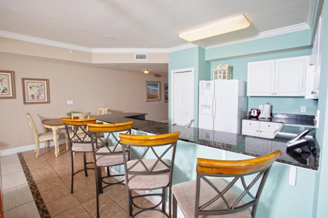 3 Condominium vacation rental located in Panama City Beach 1