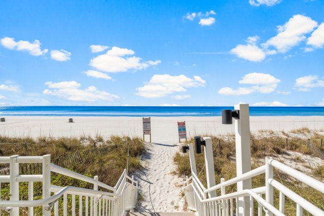 2 Condominium vacation rental located in Panama City Beach 1