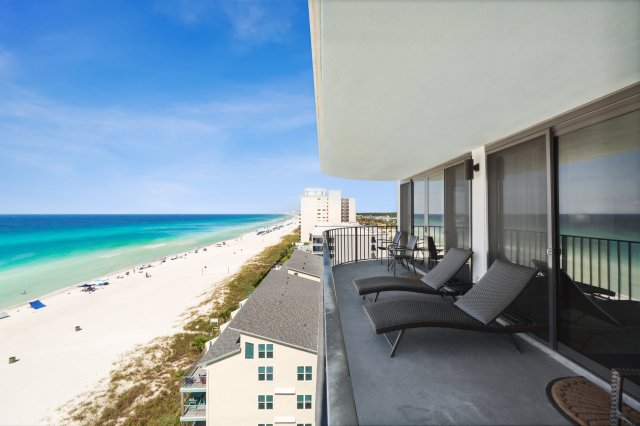 2 Condominium vacation rental located in Panama City Beach 1