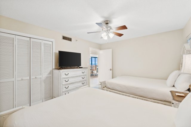 2 Condominium vacation rental located in Panama City Beach 1