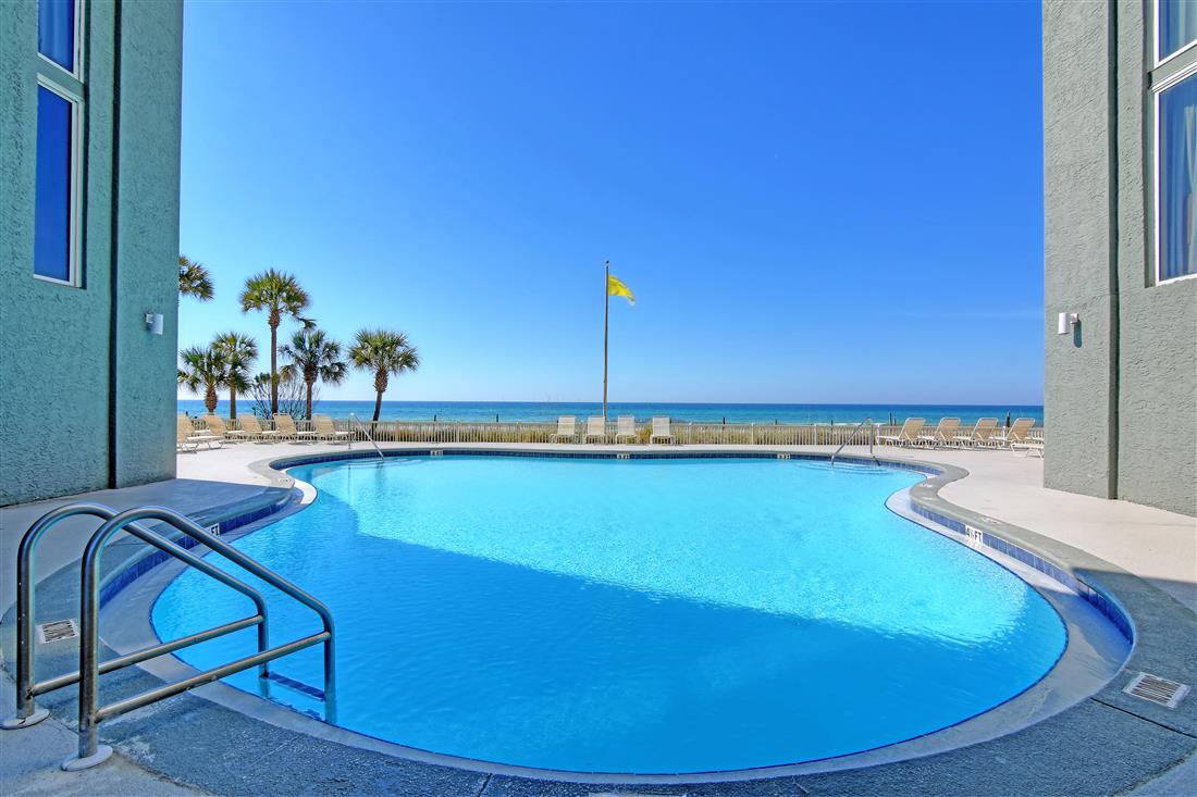 PCB-LongBeachTowersCondos-06