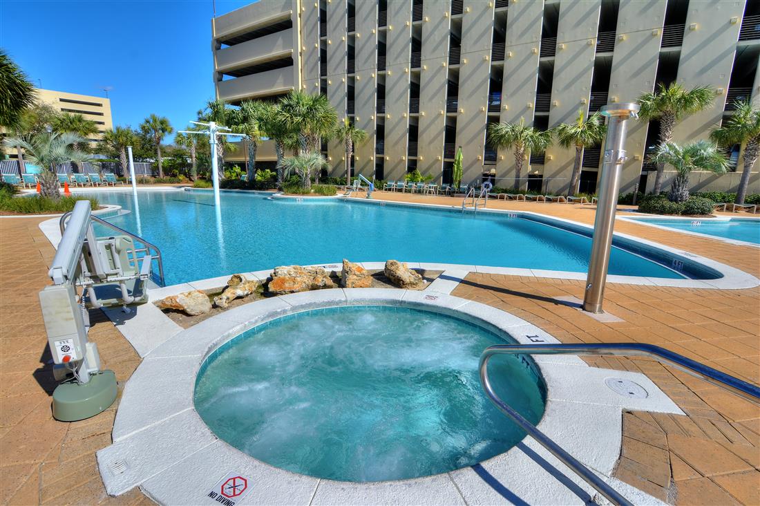 PCB-EmeraldBeachResort-03