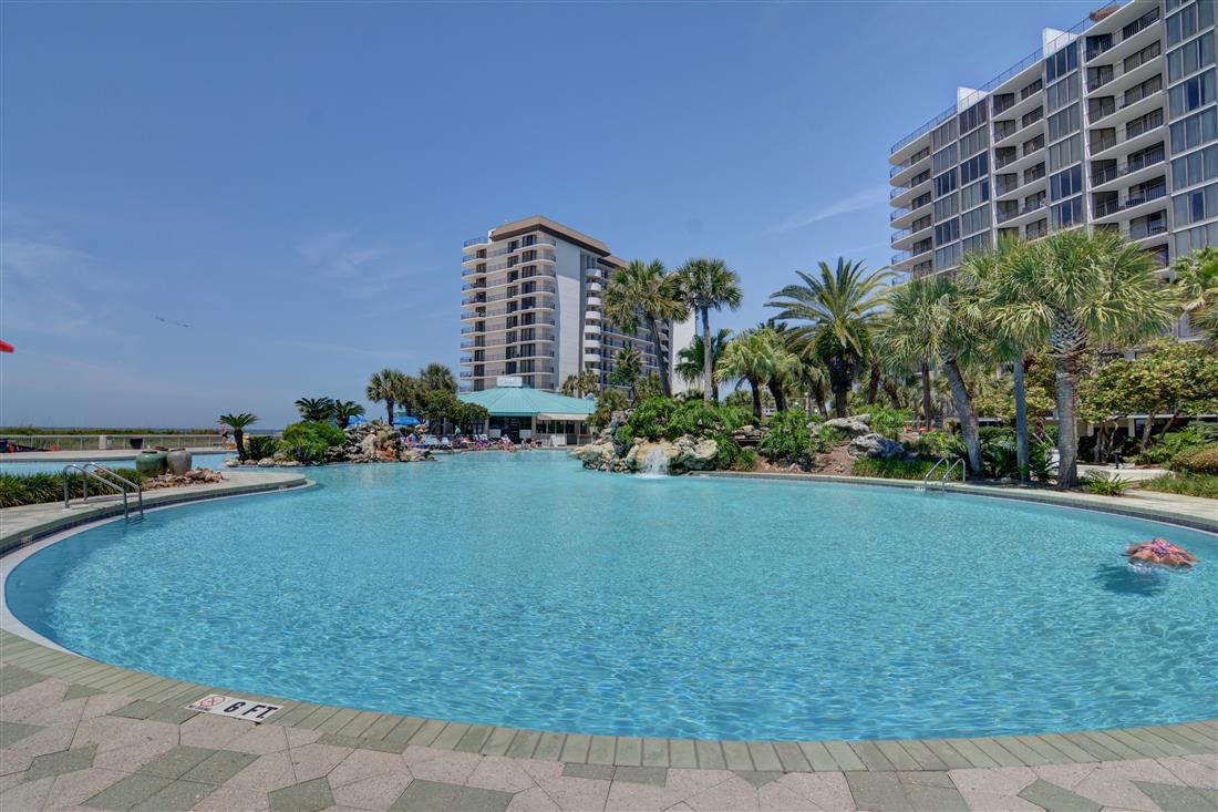 PCB-EdgewaterBeachResort-06