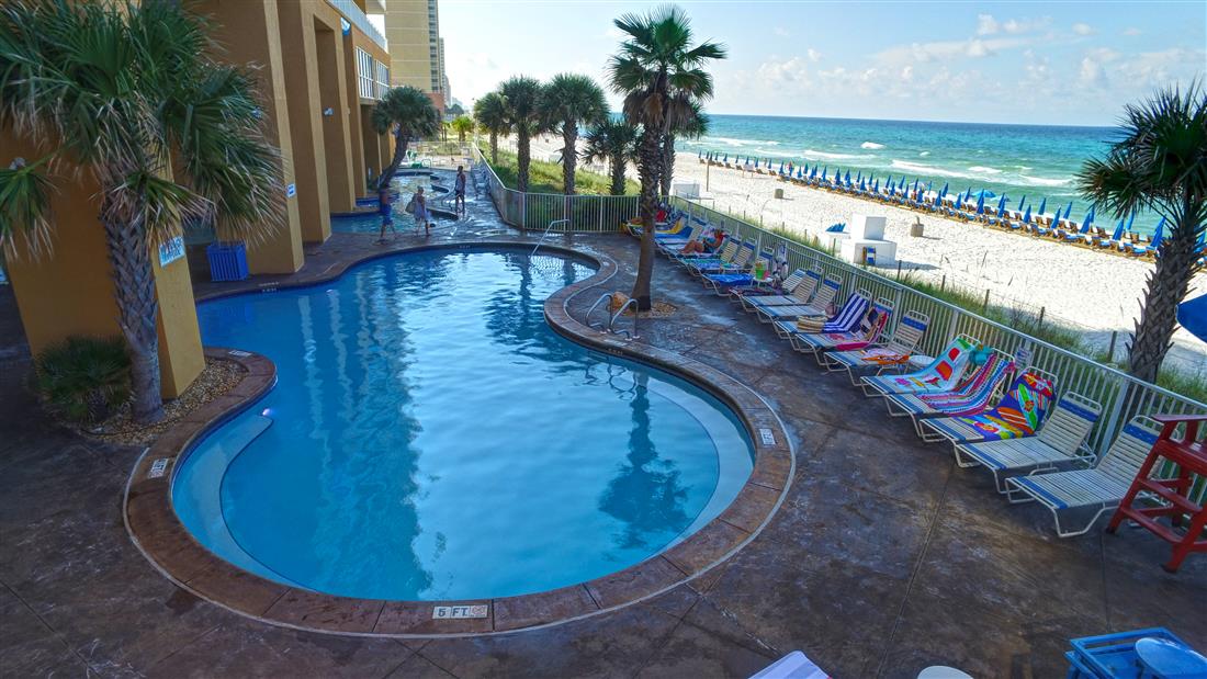 PCB-SplashResortCondos-09