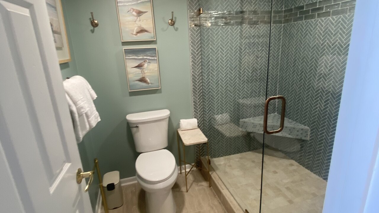 Long Beach 3 - 702 - Image 9