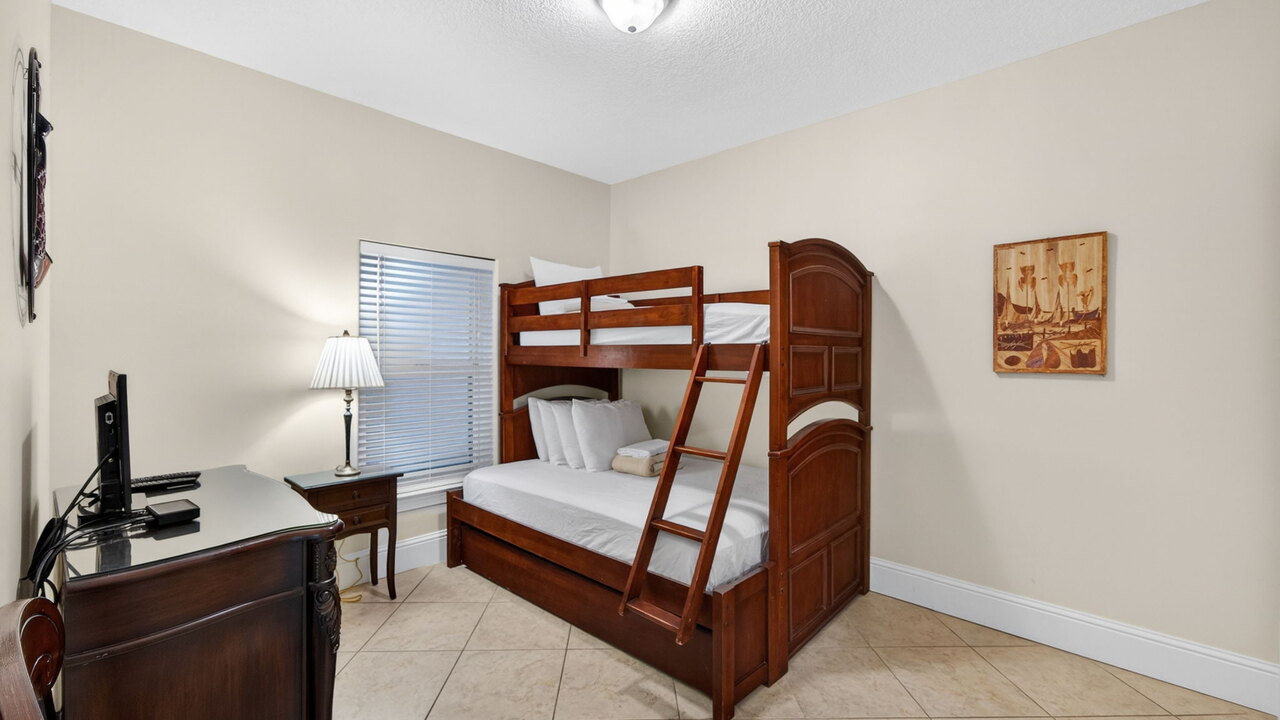 Ocean Ritz 1602 - Image 13