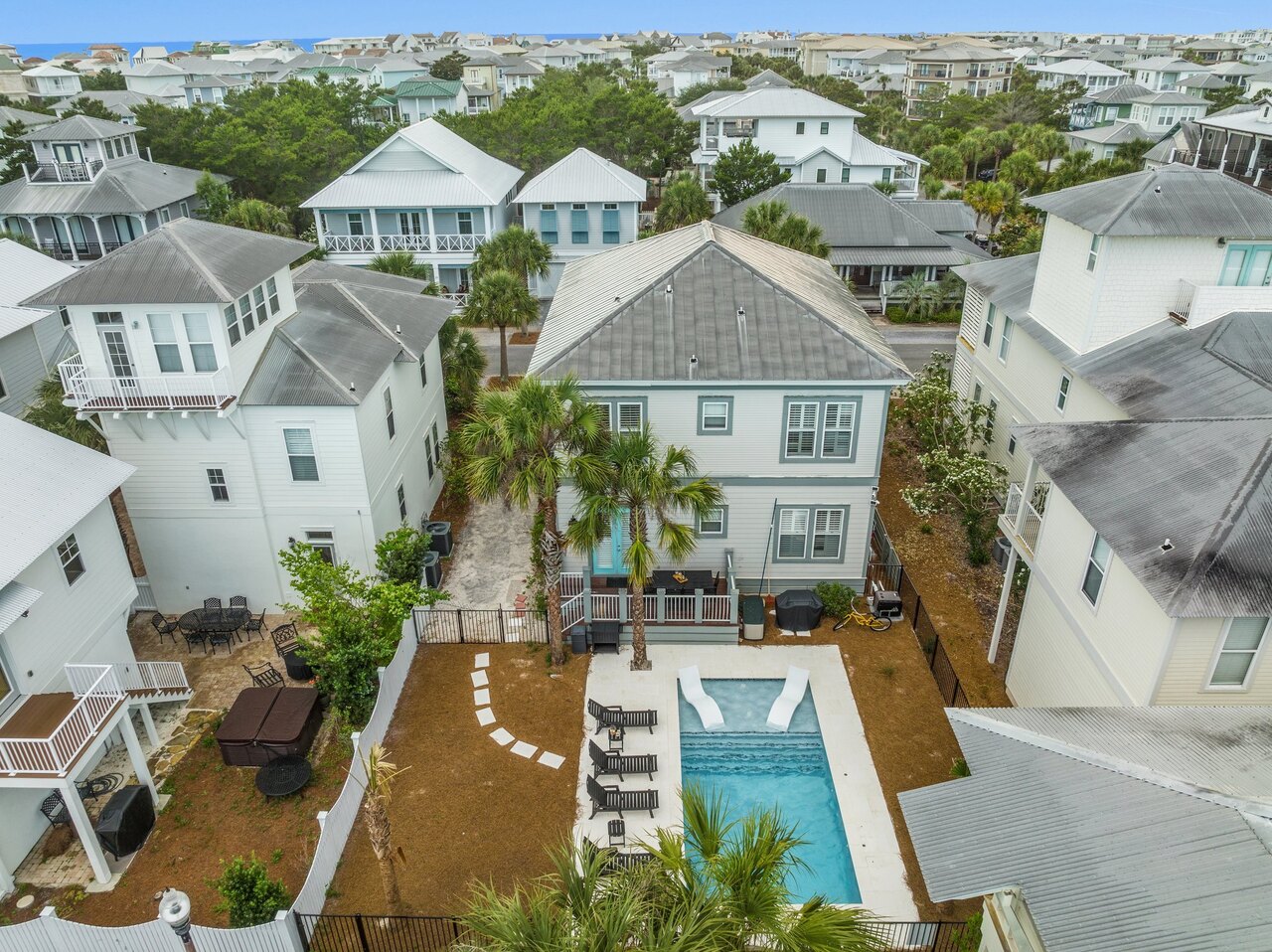 Forever Summer - Image 32