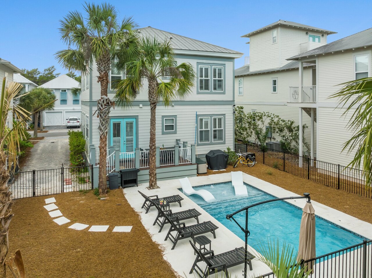 Forever Summer - Image 33