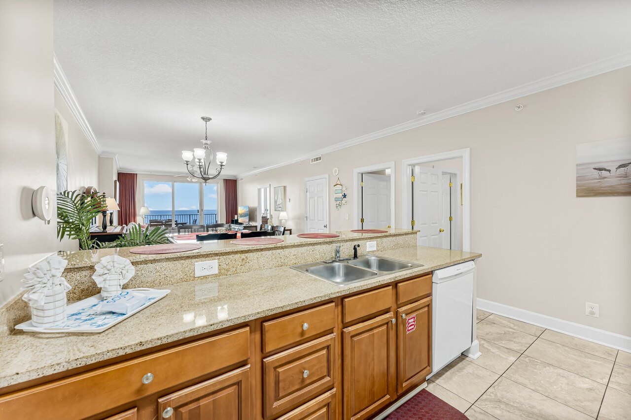 Ocean Reef 1601 - Image 7