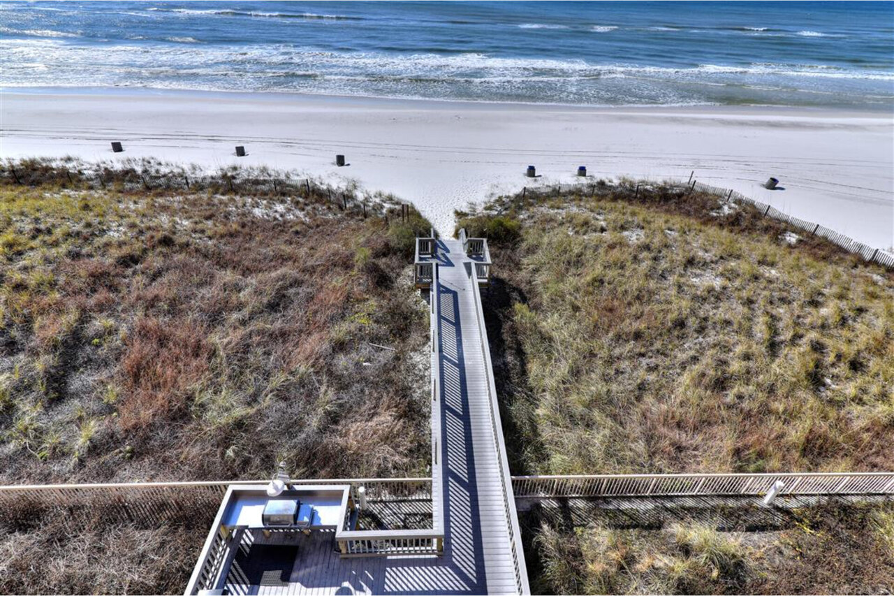 Sunrise Beach 2004 - Image 58