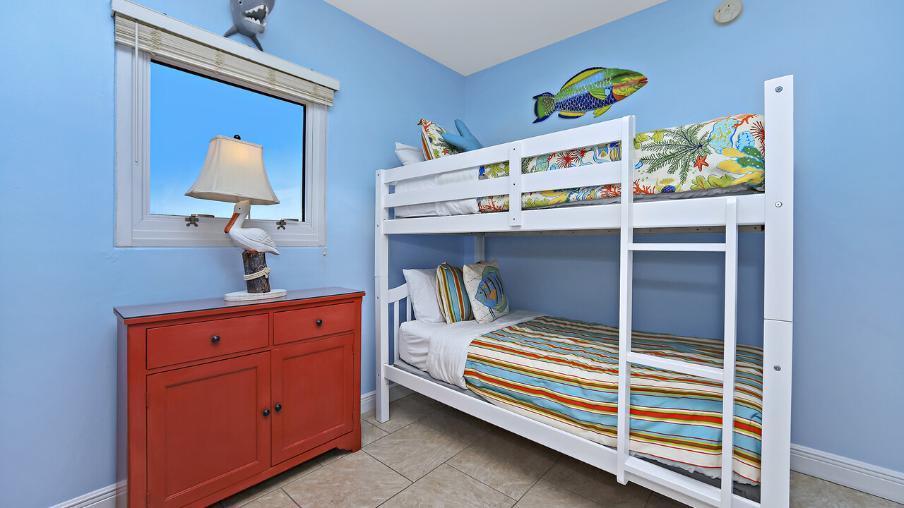 Sterling Breeze 2001 - Image 21