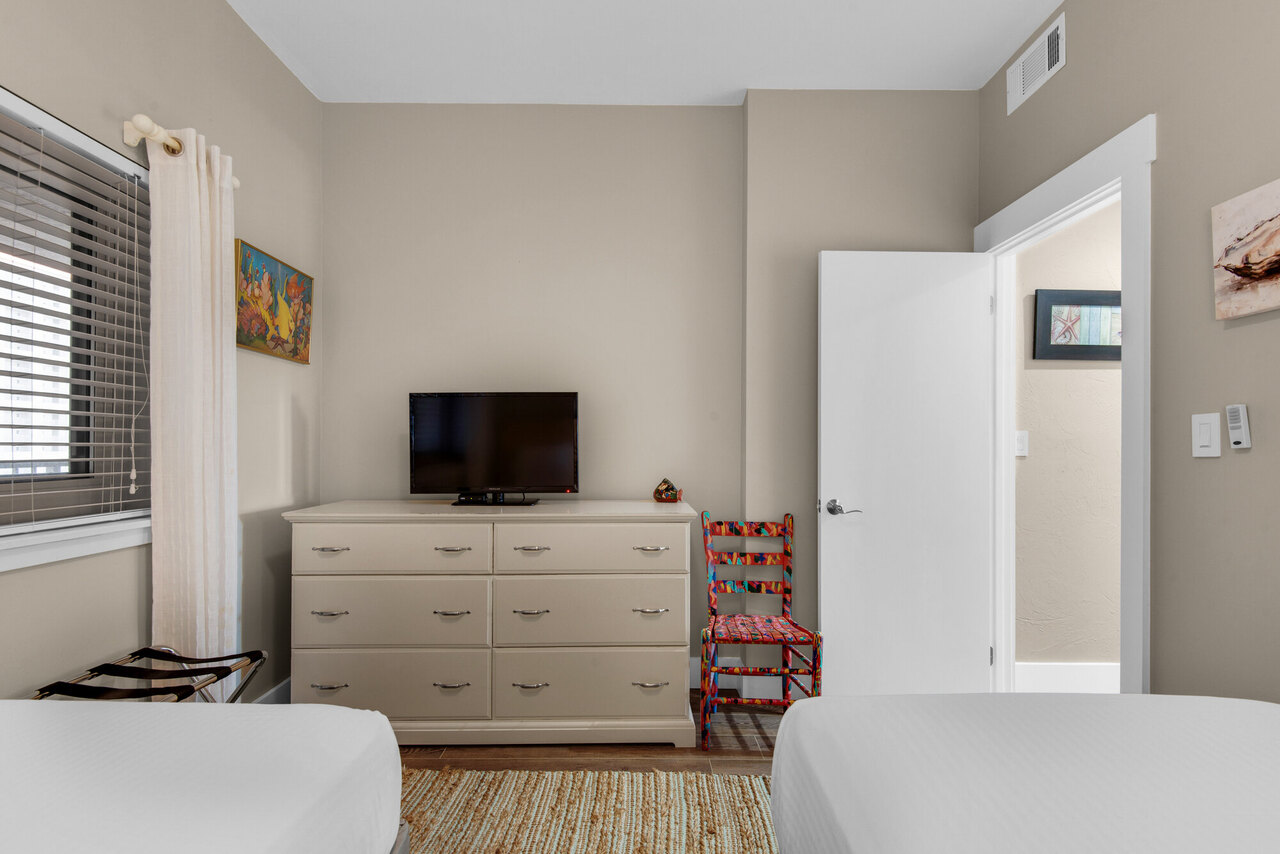 Beach Manor @ Tops'L 705 - Image 16