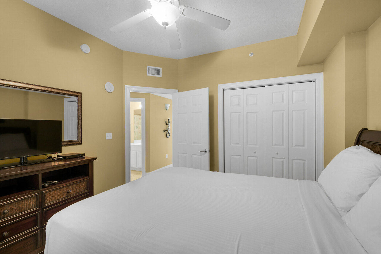 Sunrise Beach 1609 - Image 16