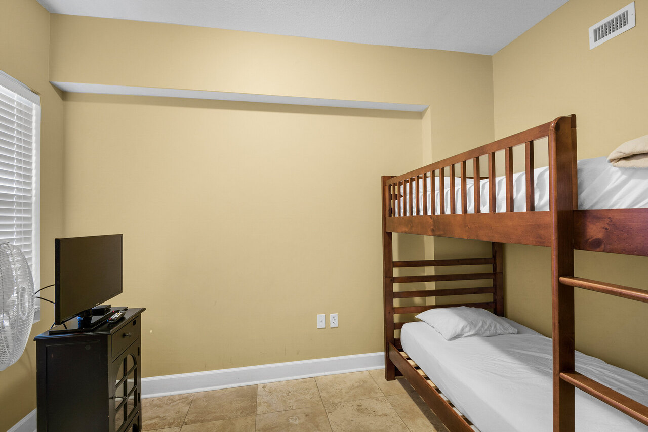 Sunrise Beach 1609 - Image 18