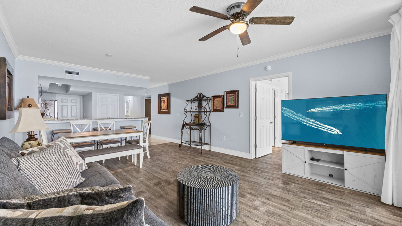 Emerald Beach 1525 - Image 2