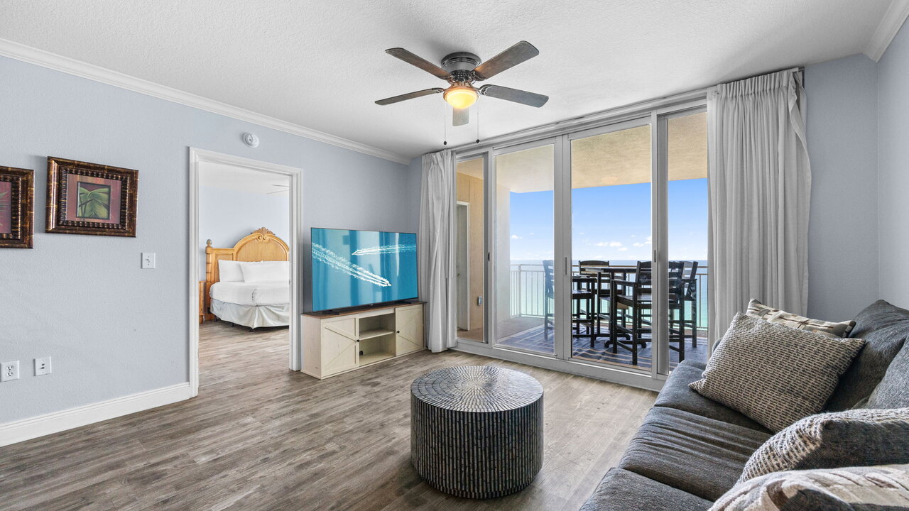 Emerald Beach 1525 - Image 6
