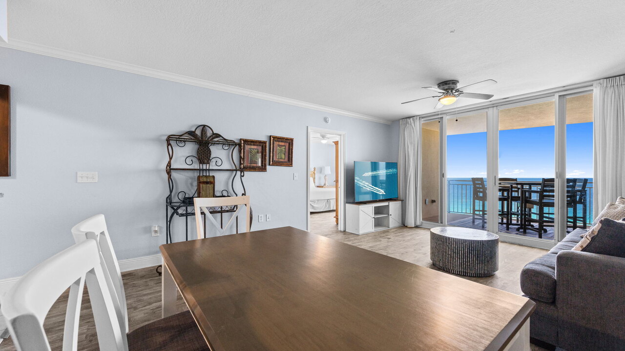 Emerald Beach 1525 - Image 16