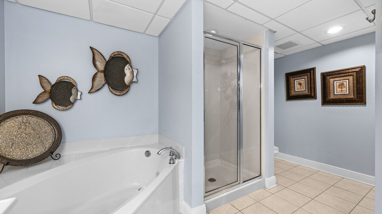 Emerald Beach 1525 - Image 26