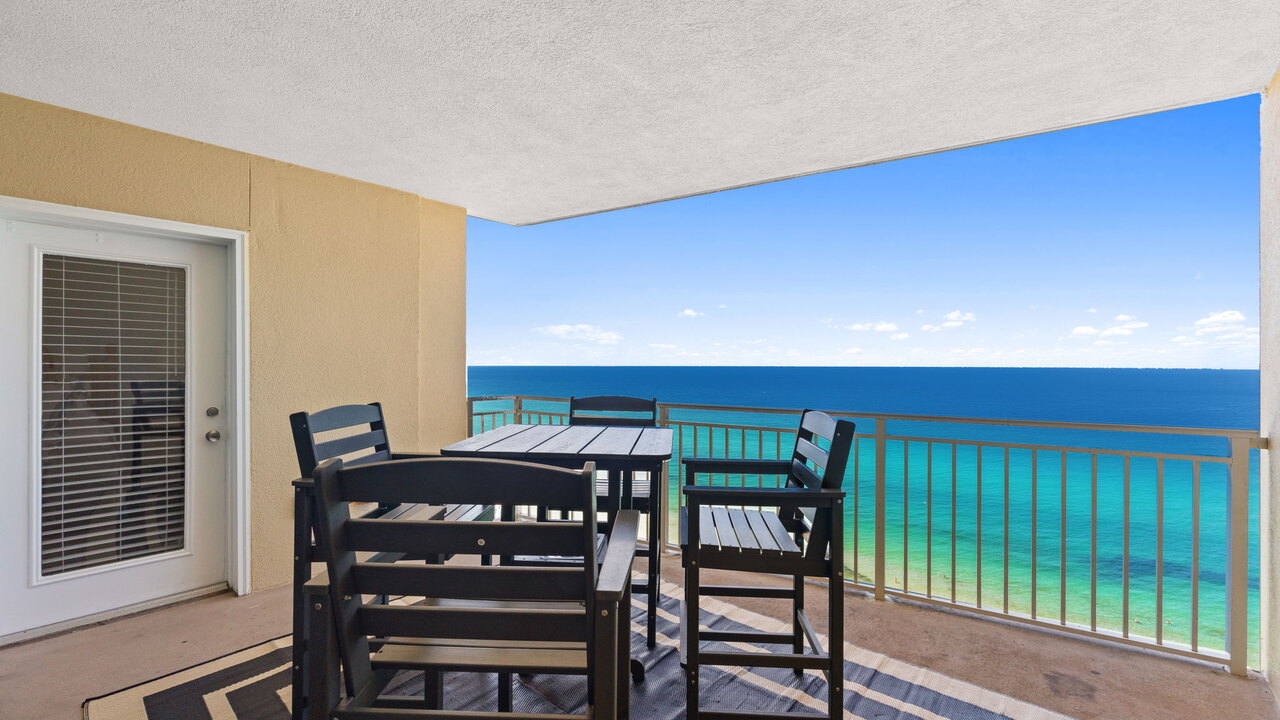 Emerald Beach 1525 - Image 33