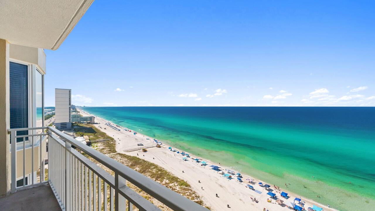 Emerald Beach 1525 - Image 36