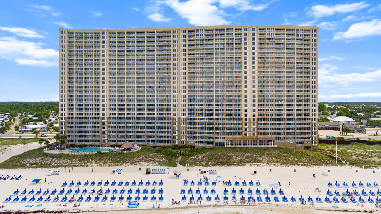 Emerald Beach 1525 - Image 41