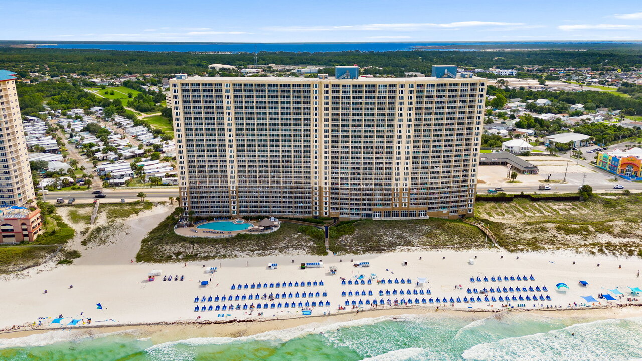 Emerald Beach 1525 - Image 42