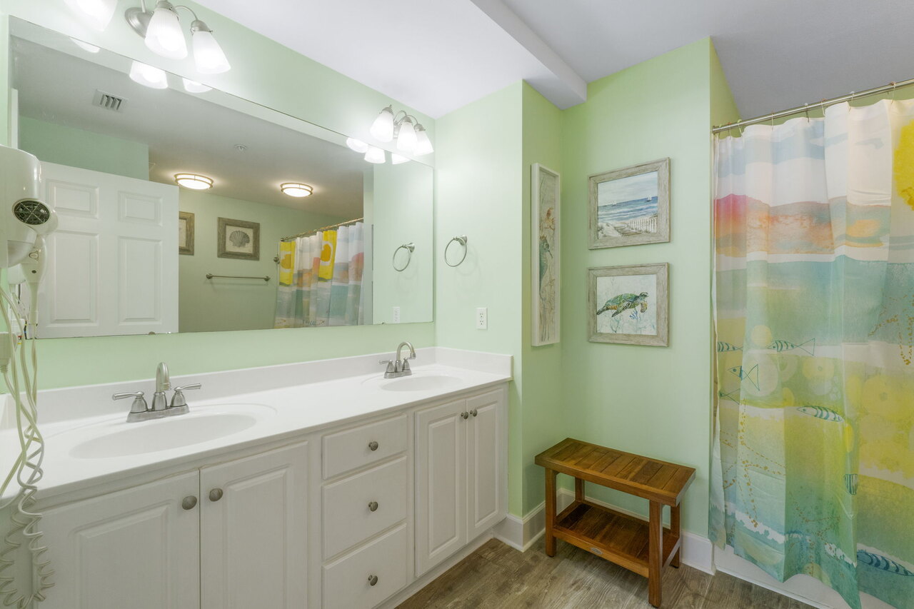 Sunrise Beach 1704 - Image 15