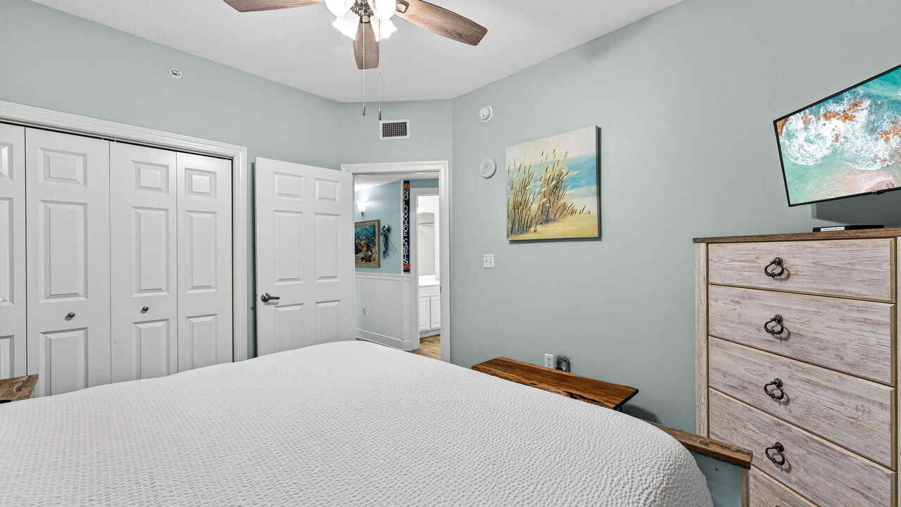 Sunrise Beach 1704 - Image 23